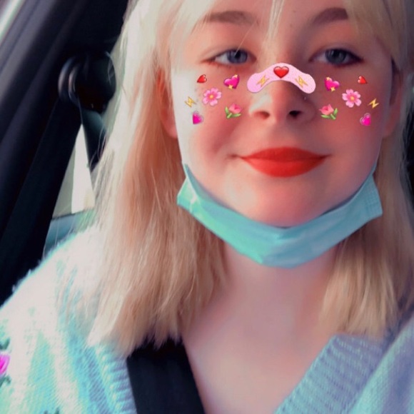 Meet your Posher, Bianca - Picture 1 of 1